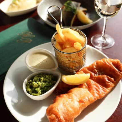 Casual Dining 1