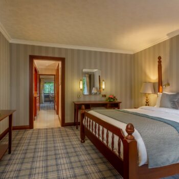 Lakeshore Suites