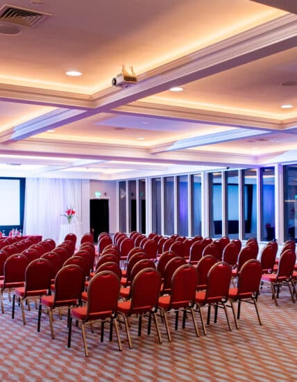 Ghorm Photography_Harveys Point Conference Room_027